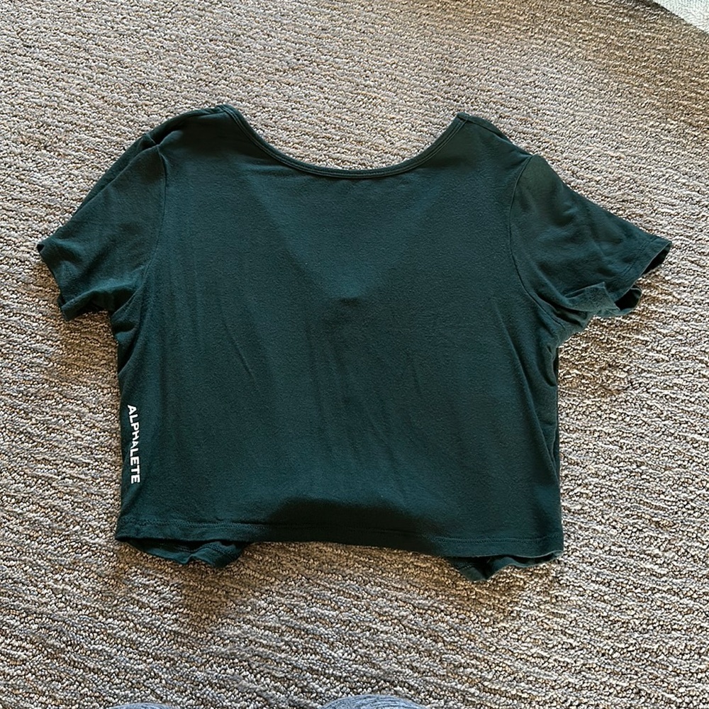 Alphalete crop top